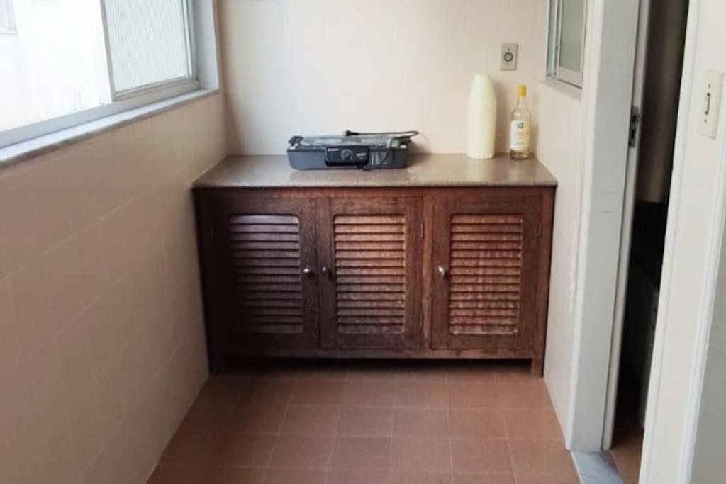 Apto 115m, 3q Com Suite, 1 Rua Da Do Morro, Wi-fi Apartment *